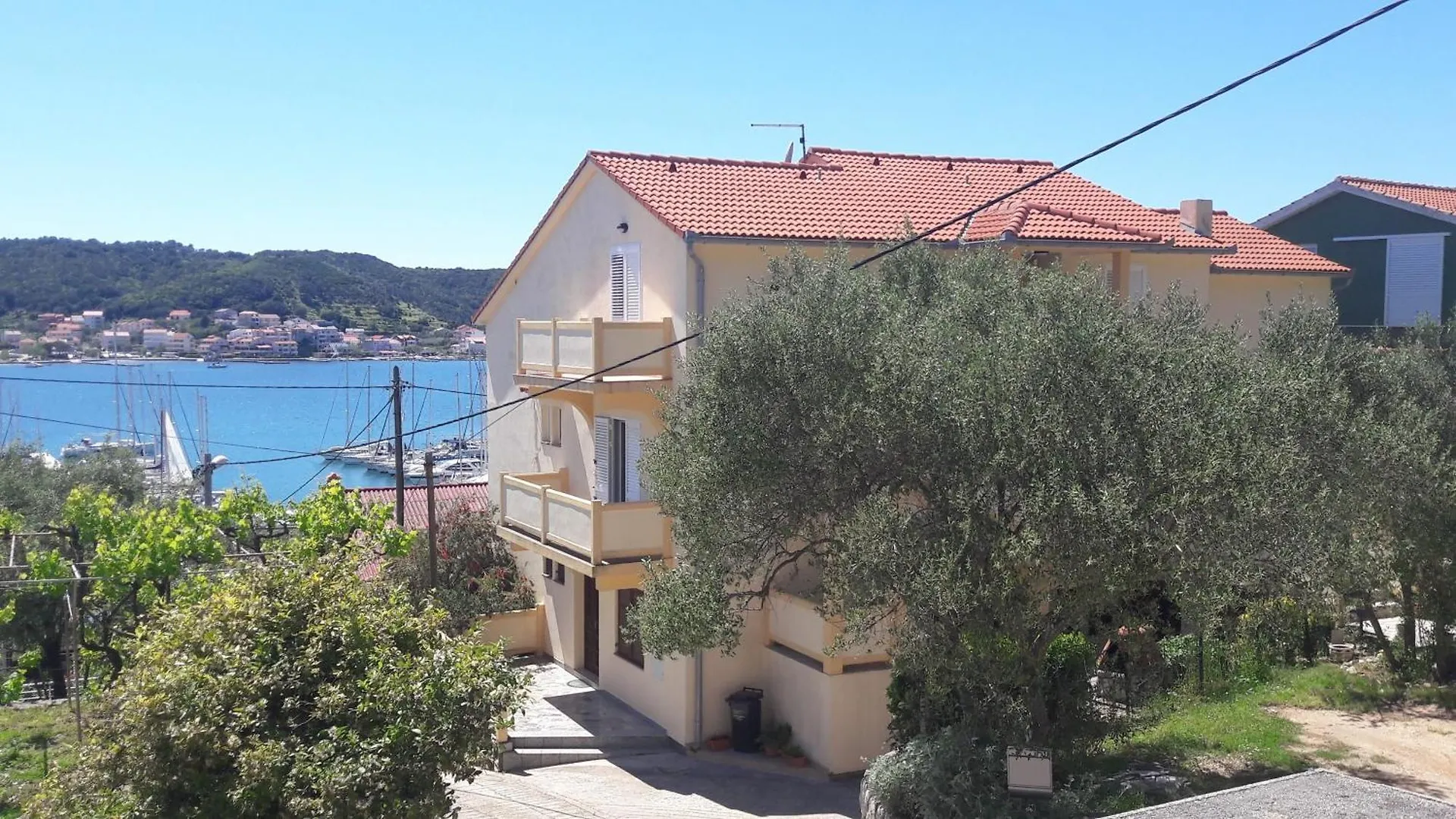Apartments By The Sea Supetarska Draga - Gornja, Rab - 22719 Rab Town