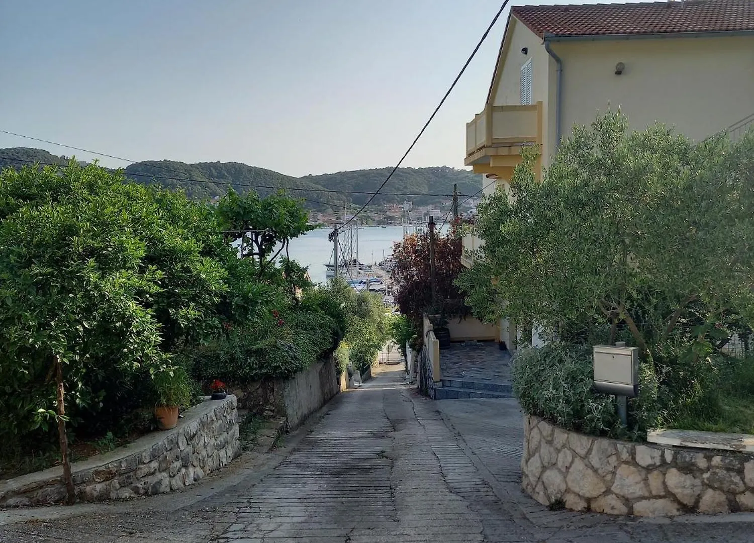 Apartments By The Sea Supetarska Draga - Gornja, Rab - 22719 Rab Town