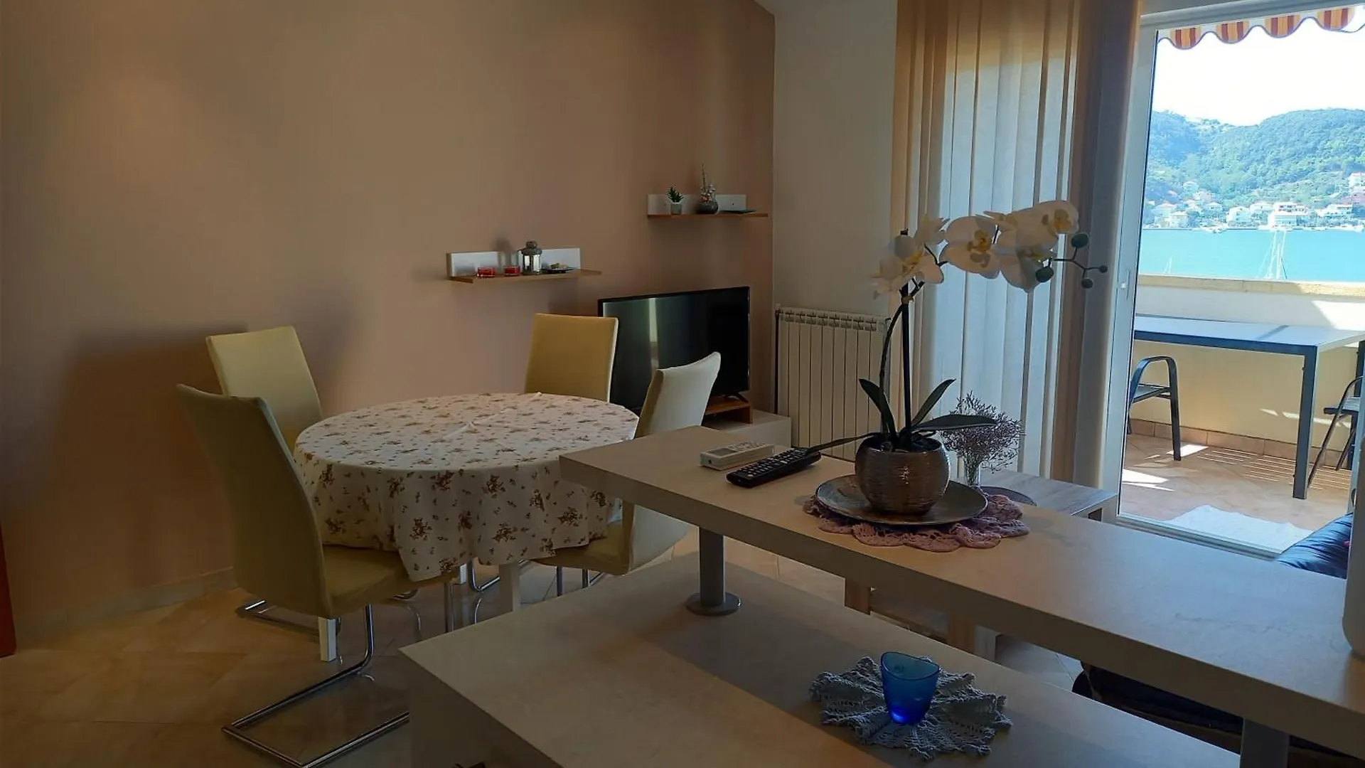 Apartments By The Sea Supetarska Draga - Gornja, Rab - 22719 Rab Town