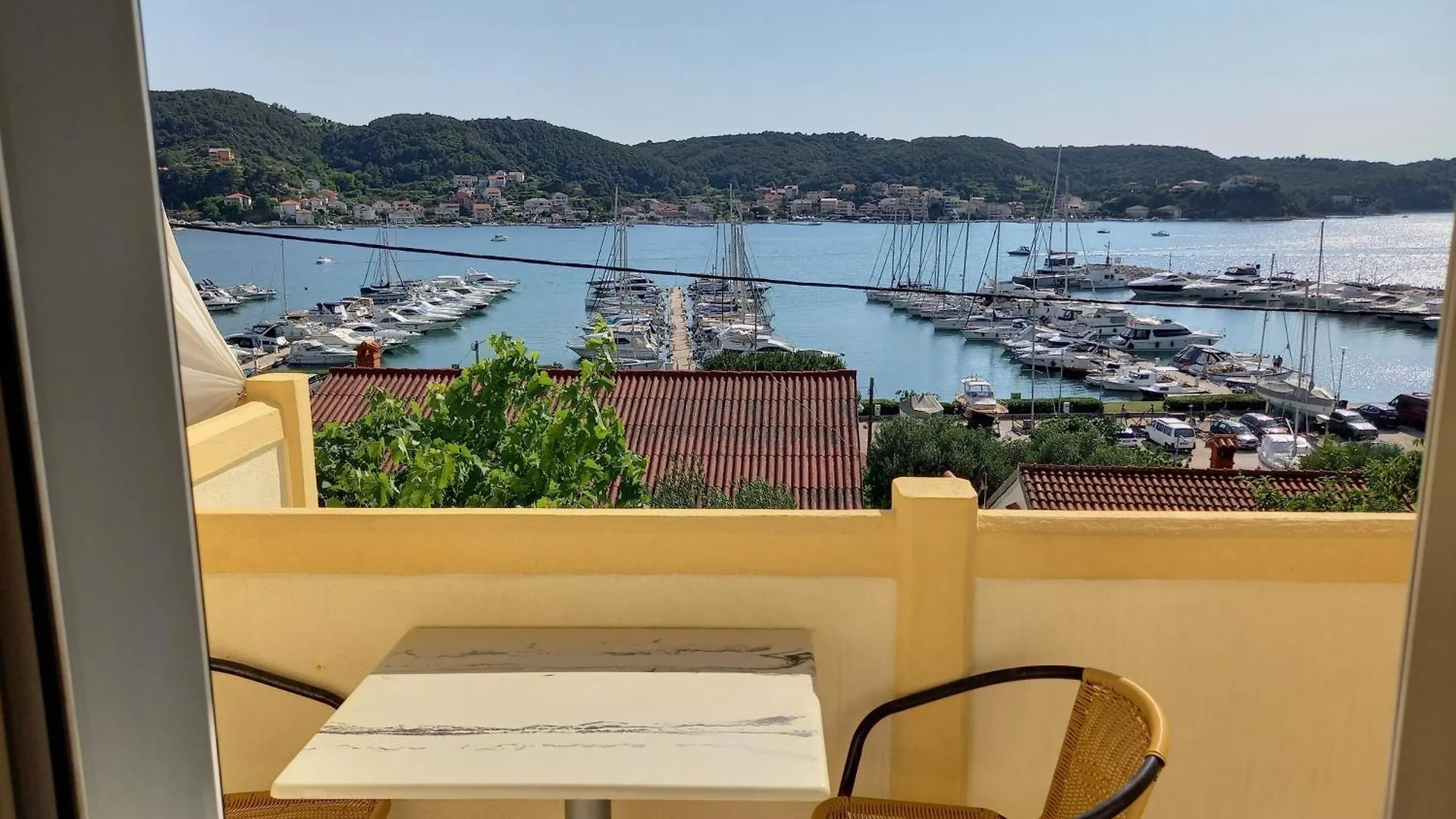 Apartments By The Sea Supetarska Draga - Gornja, Rab - 22719 Rab Town 0*,