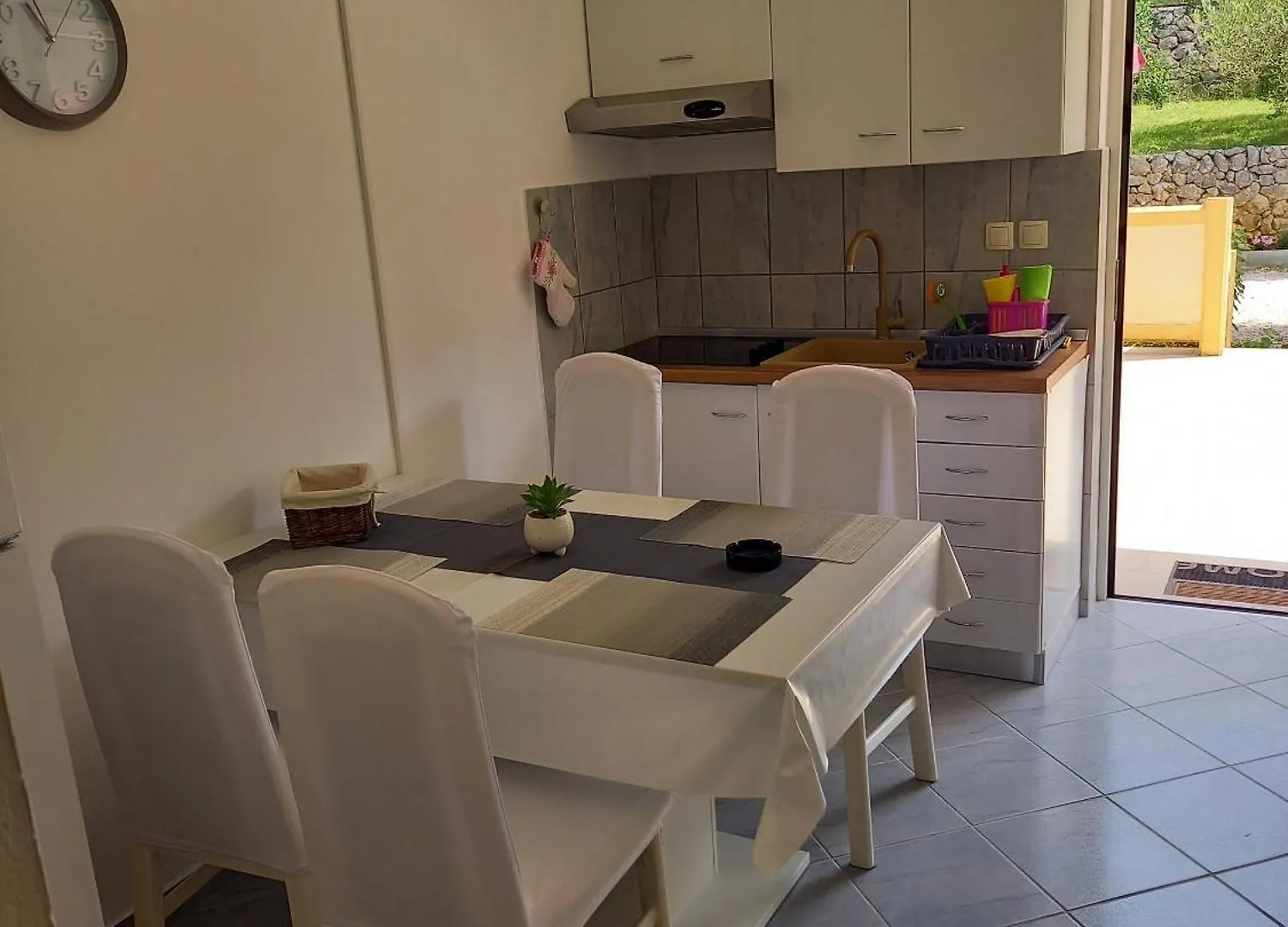 Apartments By The Sea Supetarska Draga - Gornja, Rab - 22719 Rab Town