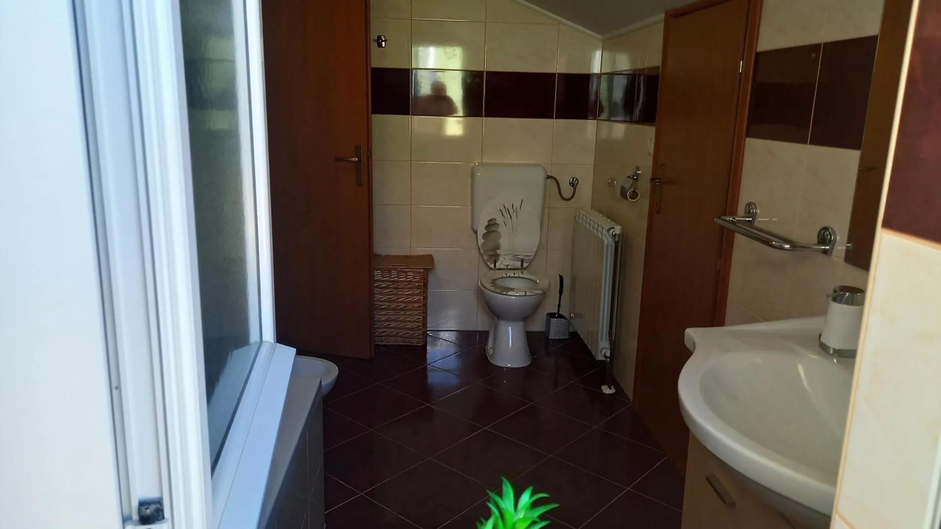 Apartments By The Sea Supetarska Draga - Gornja, Rab - 22719 Rab Town